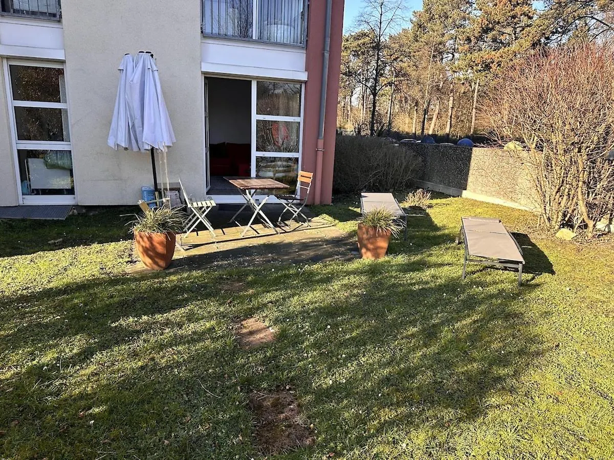 Apartment Near Trade Fair, Rhine And City 科隆 0*,  德国
